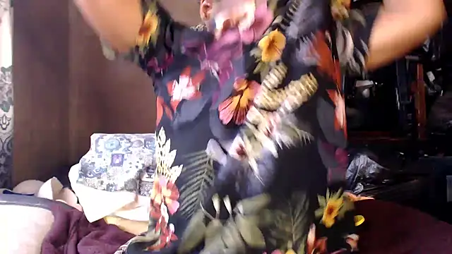 NaughtyGranny online show from December 1, 2025, 8:59 am