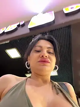 Wet  Bunny online show from June 10, 2026, 6:14 am
