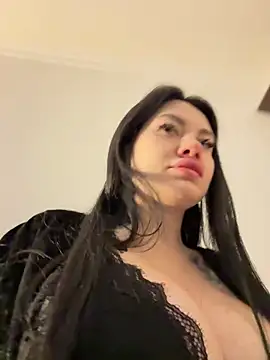 Snapshot of Wet__Bunny chatting on October 20, 2025, 3:41 am Wet Bunny online show from October 20, 2025, 3:41 am