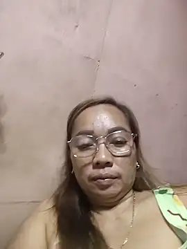 asianwet4u online show from November 19, 2025, 1:33 pm