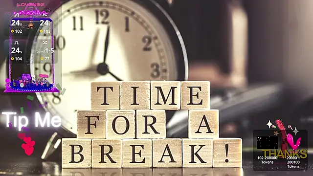 Snapshot of HelenSpellman chatting on February 5, 2026, 8:04 pm HelenSpellman online show from February 5, 2026, 8:04 pm