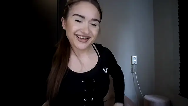 avajade online show from March 31, 2026, 9:33 am