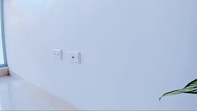 Snapshot of Honey__pot chatting on March 7, 2025, 11:40 am Honey  pot online show from March 7, 2025, 11:40 am