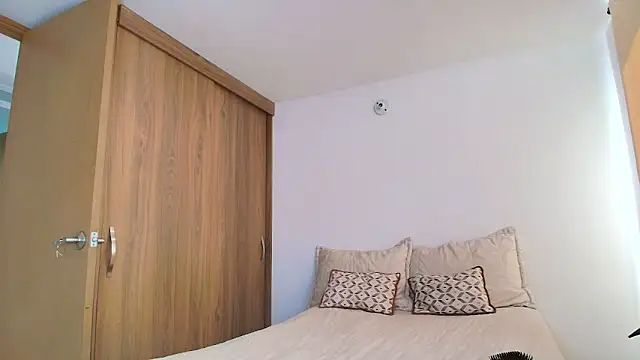 SARA TS FOX online show from March 29, 2026, 3:24 pm