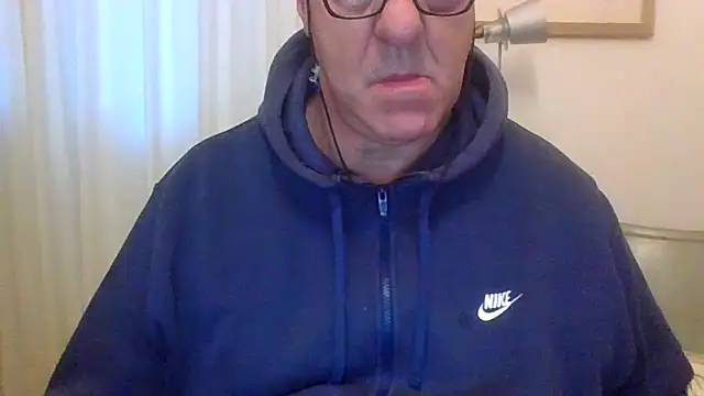 ANONIMO7735 online show from October 22, 2025, 5:18 am