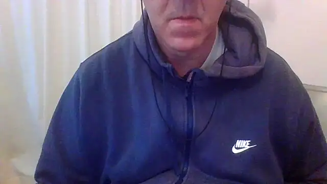 ANONIMO7735 online show from April 1, 2026, 4:36 am