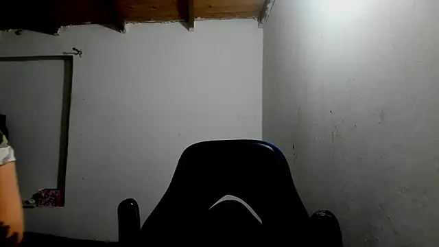 Snapshot of pink_dustt chatting on November 13, 2025, 3:43 am pink dustt online show from November 13, 2025, 3:43 am