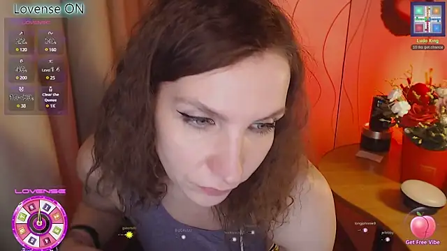 JohansonKatie online show from February 17, 2025, 11:11 pm