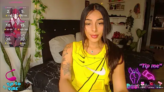 JessicaSloan online show from April 12, 2026, 1:47 pm