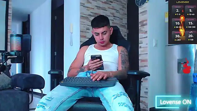 Lobito xxxl online show from November 27, 2025, 9:26 pm