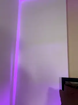 LalieFR online show from December 21, 2025, 10:39 am