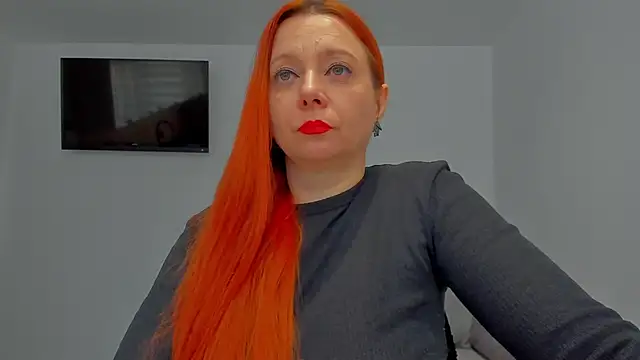 emilianna666 online show from February 19, 2026, 10:01 am