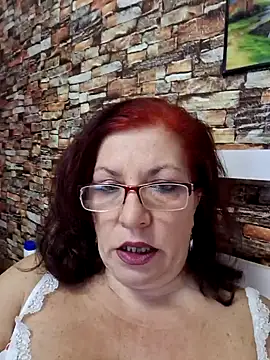 Hot Azaleea online show from November 25, 2025, 6:47 am