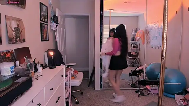 Snapshot of Evie-Luna chatting on February 26, 2026, 12:54 am Evie-Luna online show from February 26, 2026, 12:54 am