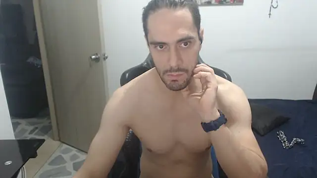 samuelgarcia  online show from January 15, 2026, 9:23 am