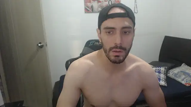 samuelgarcia  online show from September 10, 2025, 7:18 am