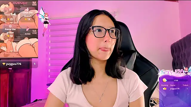 Snapshot of Luniverse chatting on December 14, 2024, 4:19 pm Luniverse online show from December 14, 2024, 4:19 pm