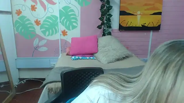 ZAMANTHA online show from February 23, 2026, 4:40 pm