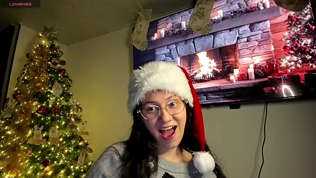 Snapshot of Anyi_1 chatting on December 8, 2024, 1:30 am Anyi 1 online show from December 8, 2024, 1:30 am