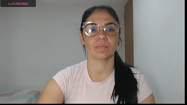 selena ferri online show from October 27, 2025, 8:10 pm