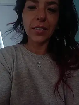 Snapshot of allyson22andy chatting on November 29, 2025, 2:28 pm allyson22andy online show from November 29, 2025, 2:28 pm