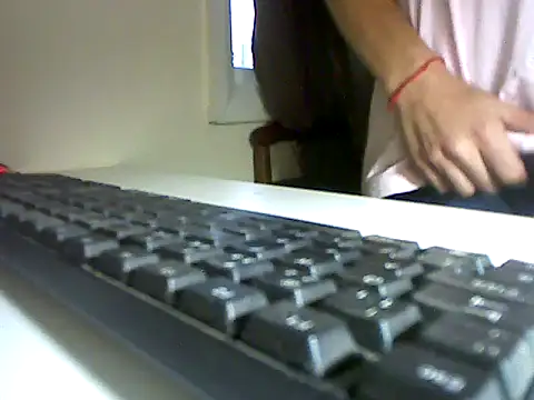 Snapshot of yourboysexy19 chatting on October 31, 2025, 9:43 pm yourboysexy19 online show from October 31, 2025, 9:43 pm