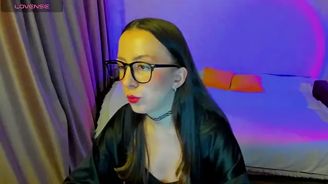 CurlySteph online show from February 19, 2026, 8:17 pm