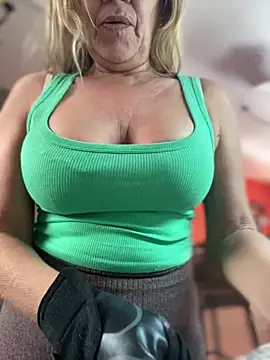 camelia3 online show from February 19, 2026, 4:59 pm