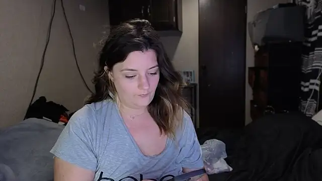 magicsparkles online show from March 6, 2026, 2:17 am