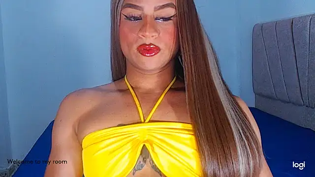 Valenntyna online show from March 22, 2026, 8:32 pm