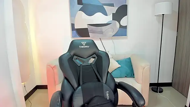 SaraParker  online show from November 12, 2025, 8:56 pm