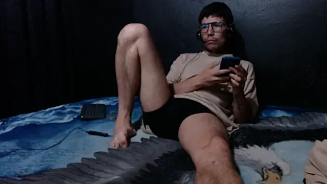 dannnyhot24 online show from February 20, 2025, 7:41 pm