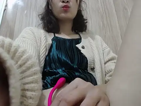 Snapshot of Sakura_Moe chatting on January 1, 2025, 11:27 am Sakura Moe online show from January 1, 2025, 11:27 am