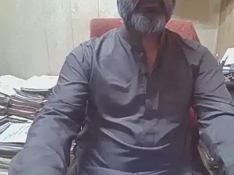 hairymaster95 online show from November 5, 2025, 4:26 am