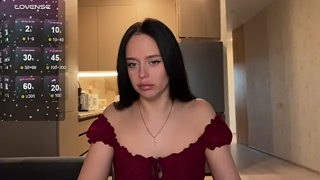 Megan Nilson online show from April 21, 2026, 9:38 am
