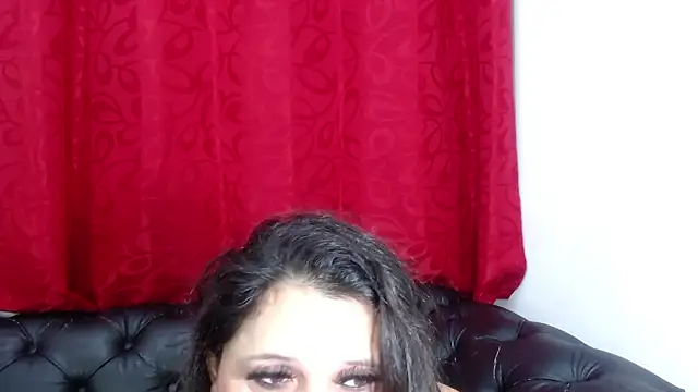 Snapshot of Kerly_Doll chatting on January 18, 2026, 12:19 pm Kerly Doll online show from January 18, 2026, 12:19 pm