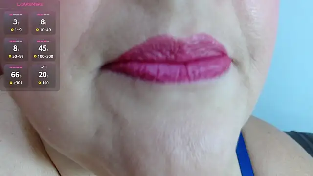 Snapshot of Kerly_Doll chatting on April 27, 2026, 4:49 pm Kerly Doll online show from April 27, 2026, 4:49 pm