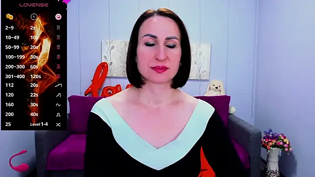 Snapshot of Nia_Smithh chatting on March 22, 2025, 1:19 pm Nia Smithh online show from March 22, 2025, 1:19 pm