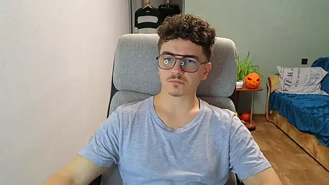 Remy Miles online show from November 27, 2025, 2:06 pm