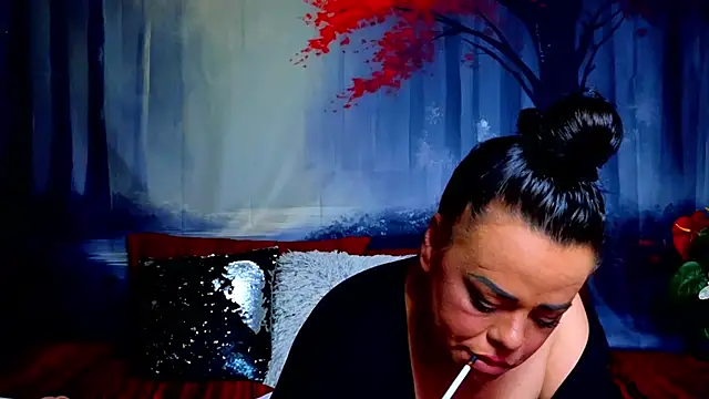 ElizabethEven online show from April 25, 2026, 8:17 pm