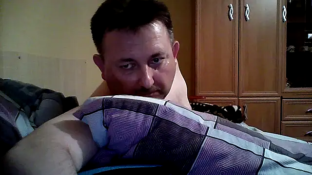 Novy73 online show from May 20, 2026, 10:18 pm
