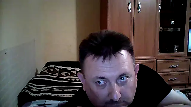 Novy73 online show from June 7, 2026, 9:42 pm