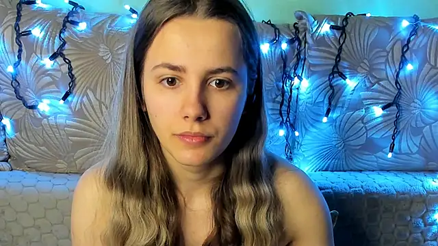 MaggieCake online show from January 14, 2026, 2:59 am