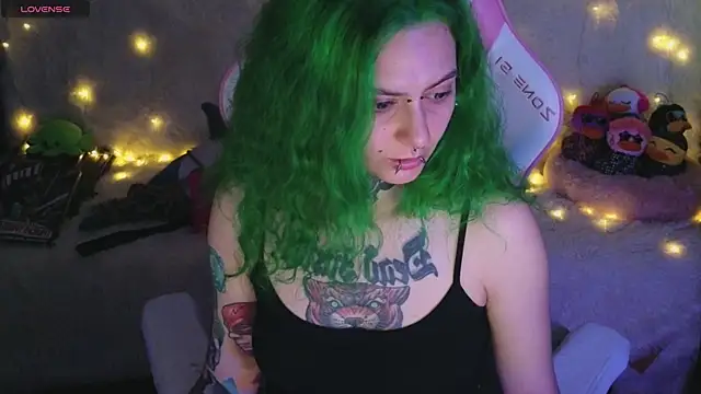 Snapshot of Ginger_Stay chatting on May 12, 2026, 11:16 am Ginger Stay online show from May 12, 2026, 11:16 am