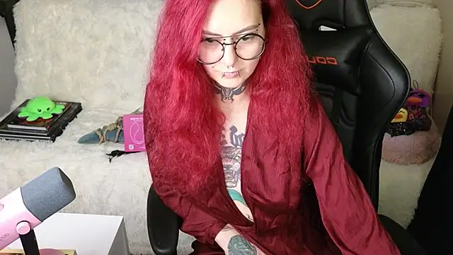 Ginger Stay online show from November 21, 2025, 7:29 am