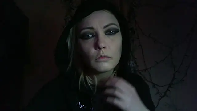 Snapshot of WildMissNiks chatting on February 20, 2026, 9:00 am WildMissNiks online show from February 20, 2026, 9:00 am