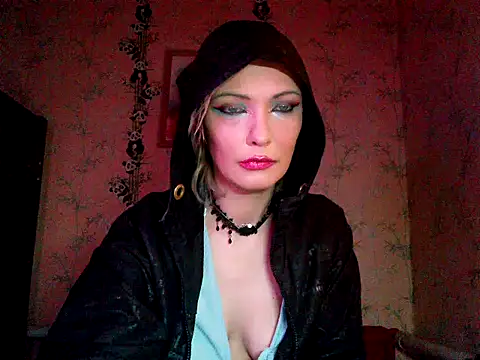 Snapshot of WildMissNiks chatting on November 28, 2025, 9:20 am WildMissNiks online show from November 28, 2025, 9:20 am