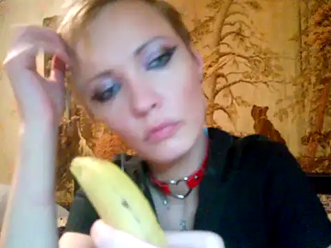 Snapshot of WildMissNiks chatting on January 27, 2025, 3:07 pm WildMissNiks online show from January 27, 2025, 3:07 pm