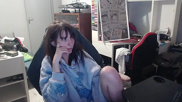 Snapshot of missthon0 chatting on February 5, 2026, 7:43 pm missthon0 online show from February 5, 2026, 7:43 pm