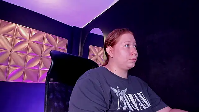 Snapshot of hannamartinn chatting on September 24, 2025, 4:13 pm hannamartinn online show from September 24, 2025, 4:13 pm